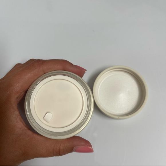 MAC Hyper Real Skincanvas Balm Full Size - Picture 4 of 4